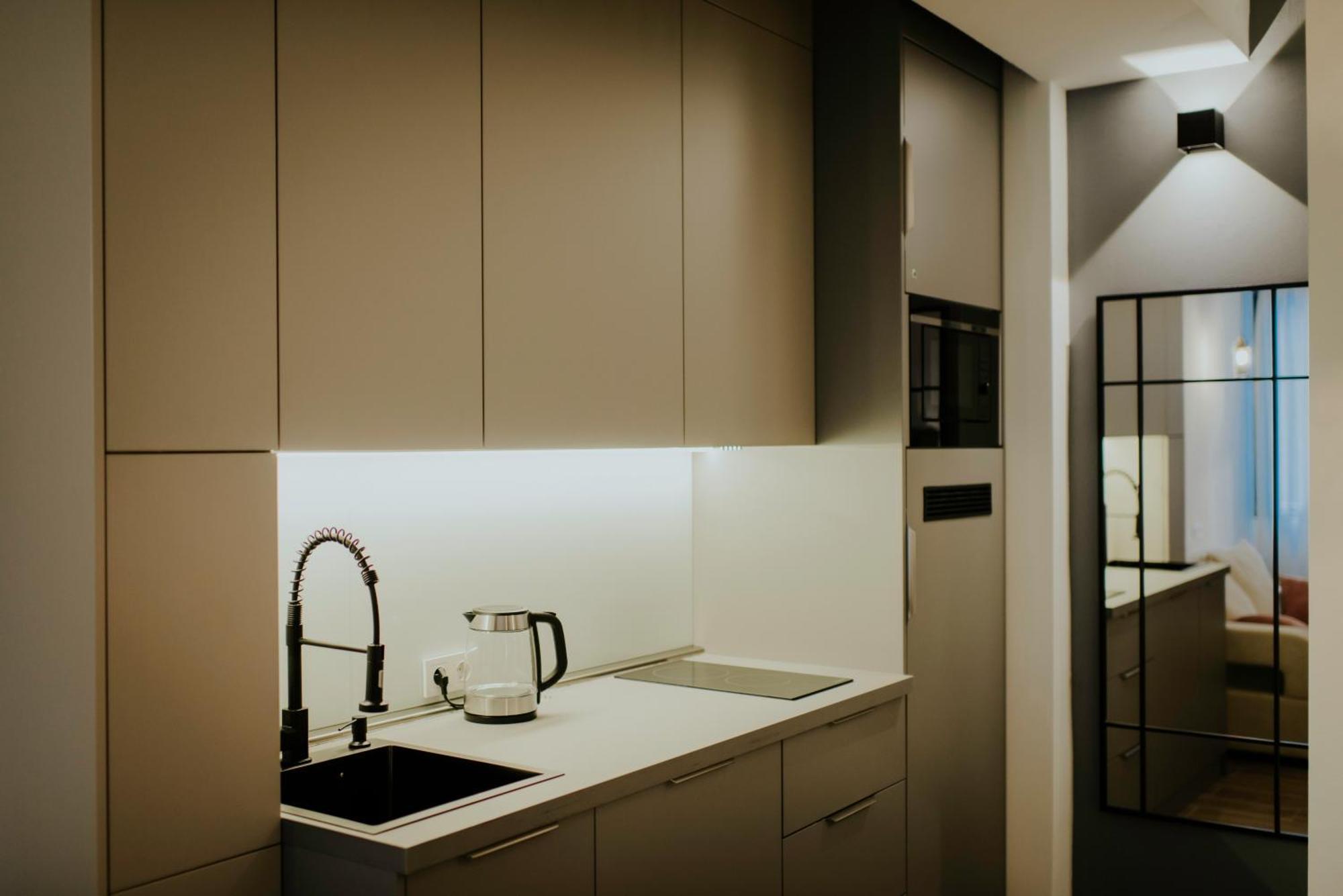 Skyline Luxury Suites Tbilisi Eksteriør billede